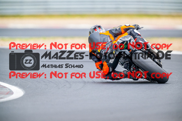 MaZZes_FotoMatrix_220625_9829 | IDM1000