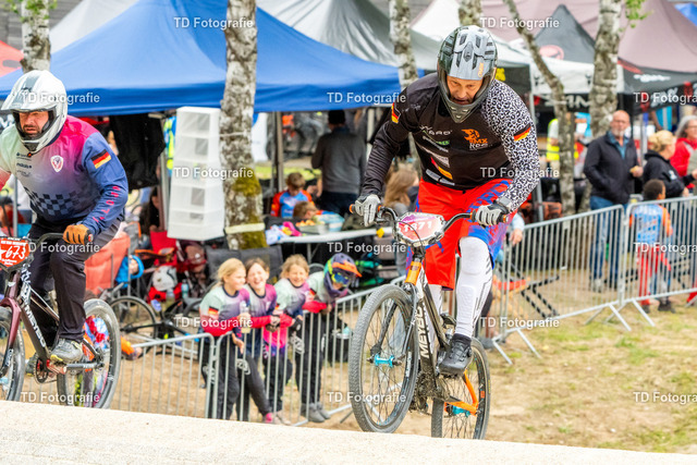 BayBMX2026-05487 | Fotogalerie von Thomas Dettweiler mit Eventbildern und lizenzfreien Fotos. Perfekt als Wandbild, für Büro, Website oder private Nutzung. - Realisiert mit Pictrs.com