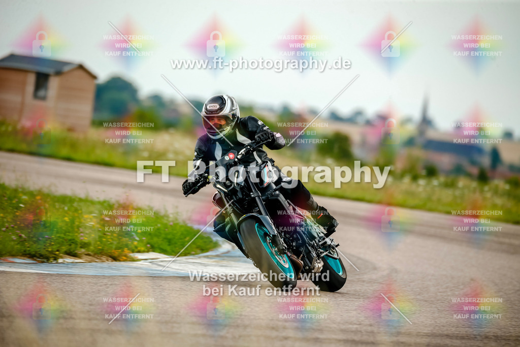 Chambley Juli-2266 | Hier findet Ihr Bilder von Touristenfahrten auf der Nürburgring Nordschleife oder von anderen Veranstaltungen die ich besucht habe. Viel Spass beim Durch Schauen 