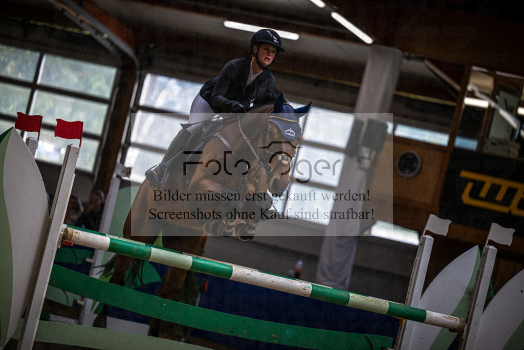 DOS_0298 | Entdecke hochwertige Reitturnierfotos von Foto Oger. Professionell, emotional und authentisch – jetzt Lieblingsmomente im Shop bestellen.Deutschlandweite Turnierfotografie. - Realisiert mit Pictrs.com