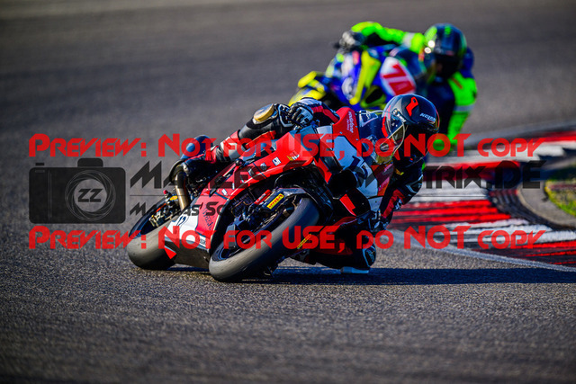 MaZZes_FotoMatrix_240831_6007705_1596 | STK1000