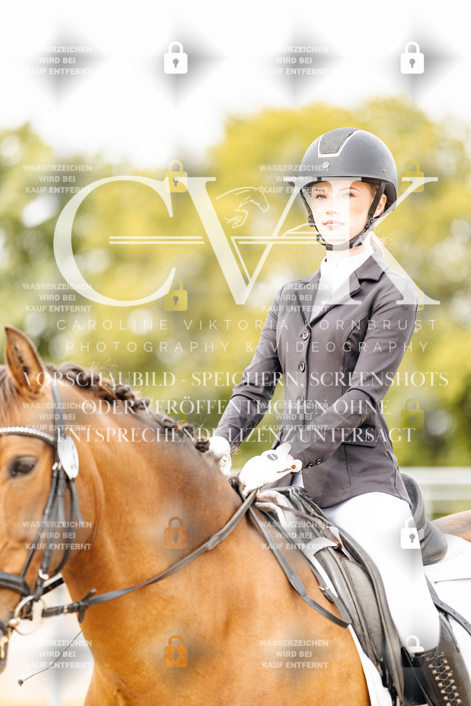CK904771 | Turnierfotografie Pferdefotografie Trier Rheinland-Pfalz Pferdesport Reitsport Tierfotografie Sportfotografie Pferdevideo Pferdevideografie Equestrianvideography equestrianphotography  - Realisiert mit Pictrs.com
