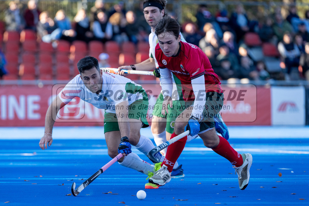 HK_20241103_108548 | 1. Bundesliga Herren Crefelder HTC - Hamburger Polo Club am 3.11.2024 CHTC Krefeld, Krefeld , Reissinger Hans ( Crefelder HTC #21 )