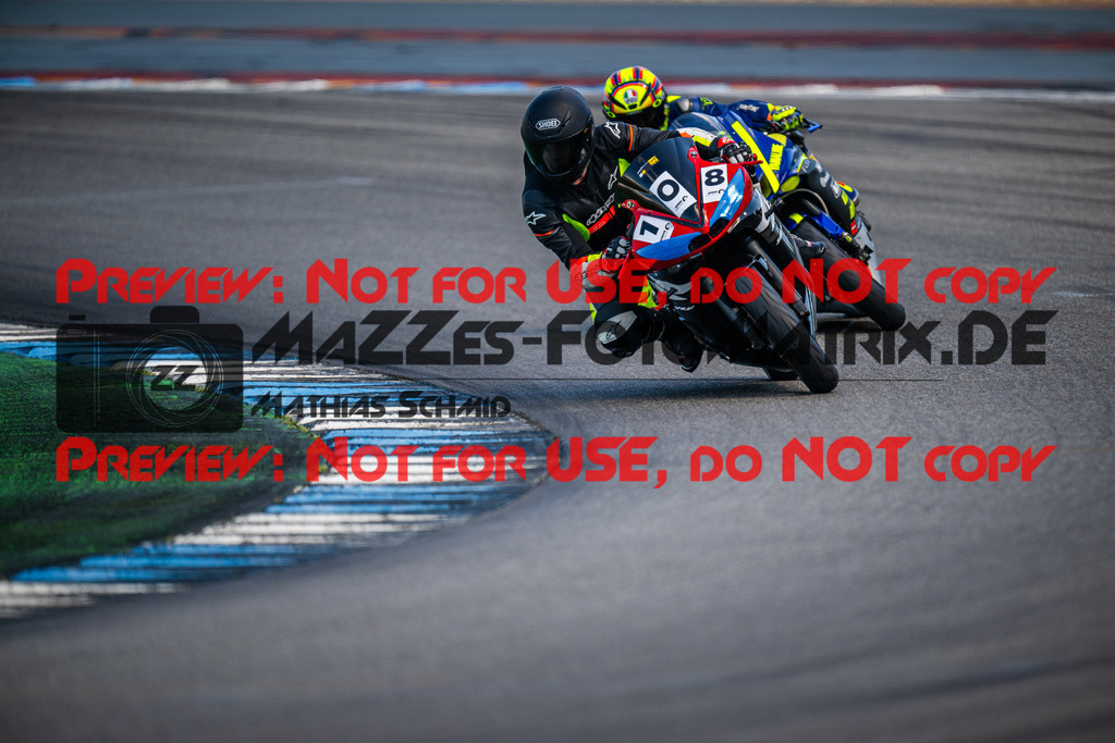 MaZZes_FotoMatrix_240520_6007705_7265 | GELB