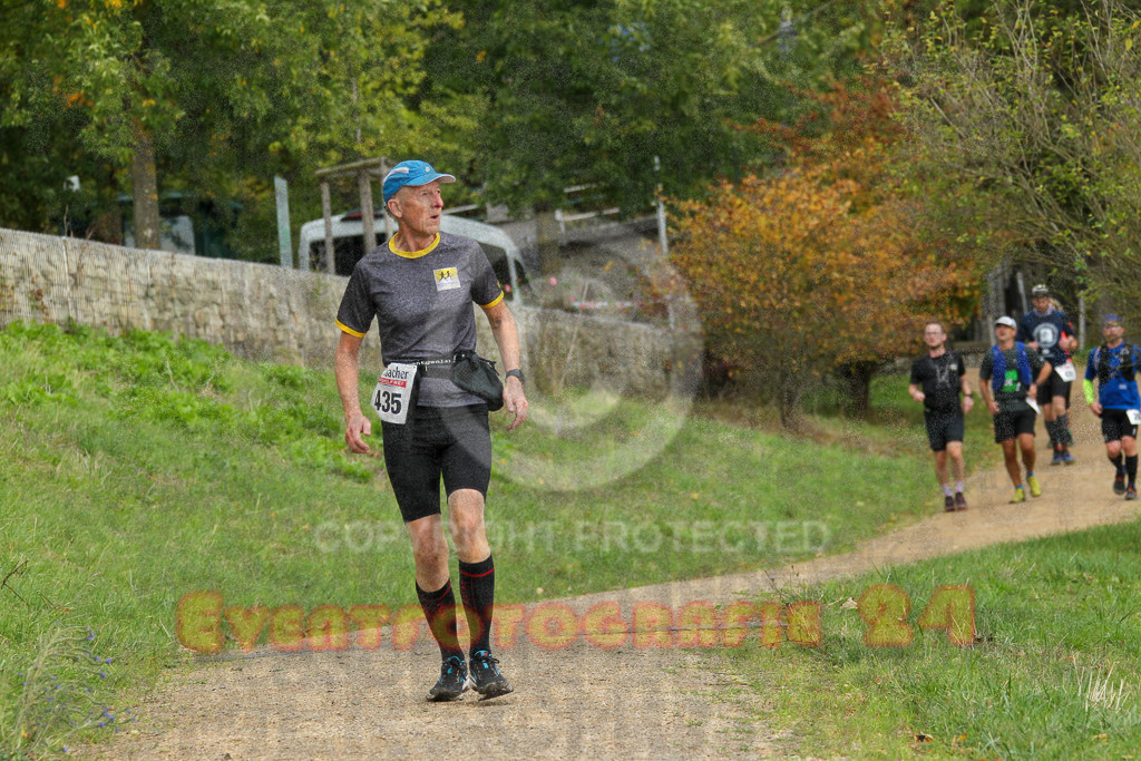 231029_1233_EV4_3864 | Sportfotografie im Rhein-Sieg Kreis, Köln, Bonn, NRW, Rheinland Pfalz, Hessen, etc. Unser Tätigkeitsfeld umfasst den Laufsport vom Volkslauf über den Marathon, Duathlon, Triathon bis zum Ultralauf wie Kölnpfad Ultra oder Schindertrail.