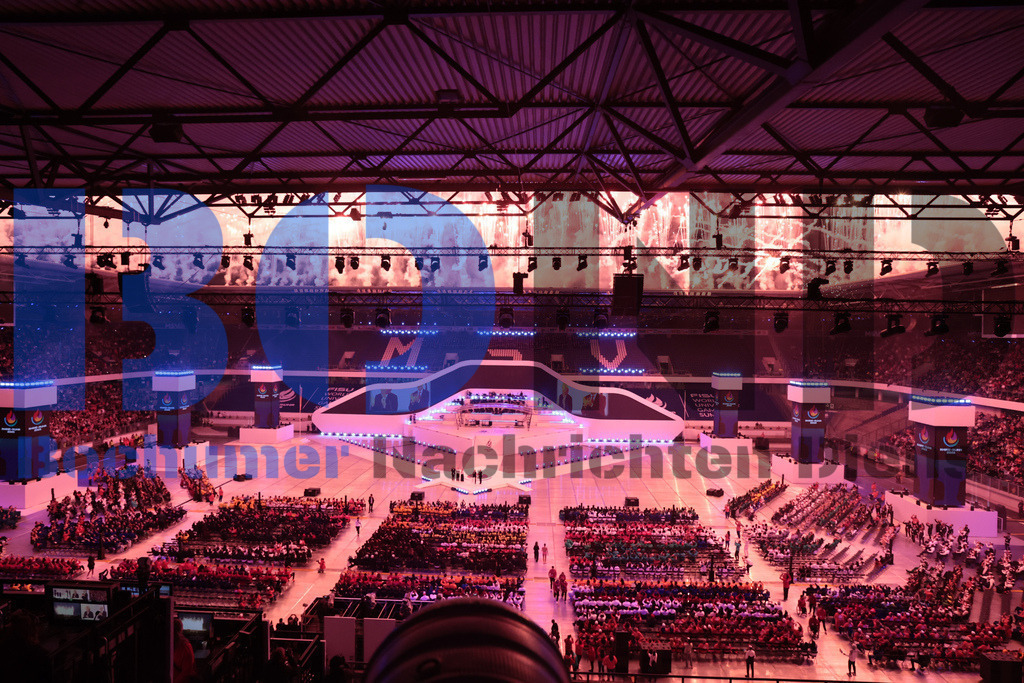 SES_TTGOPC20250716-181 | bond - Realisiert mit Pictrs.com