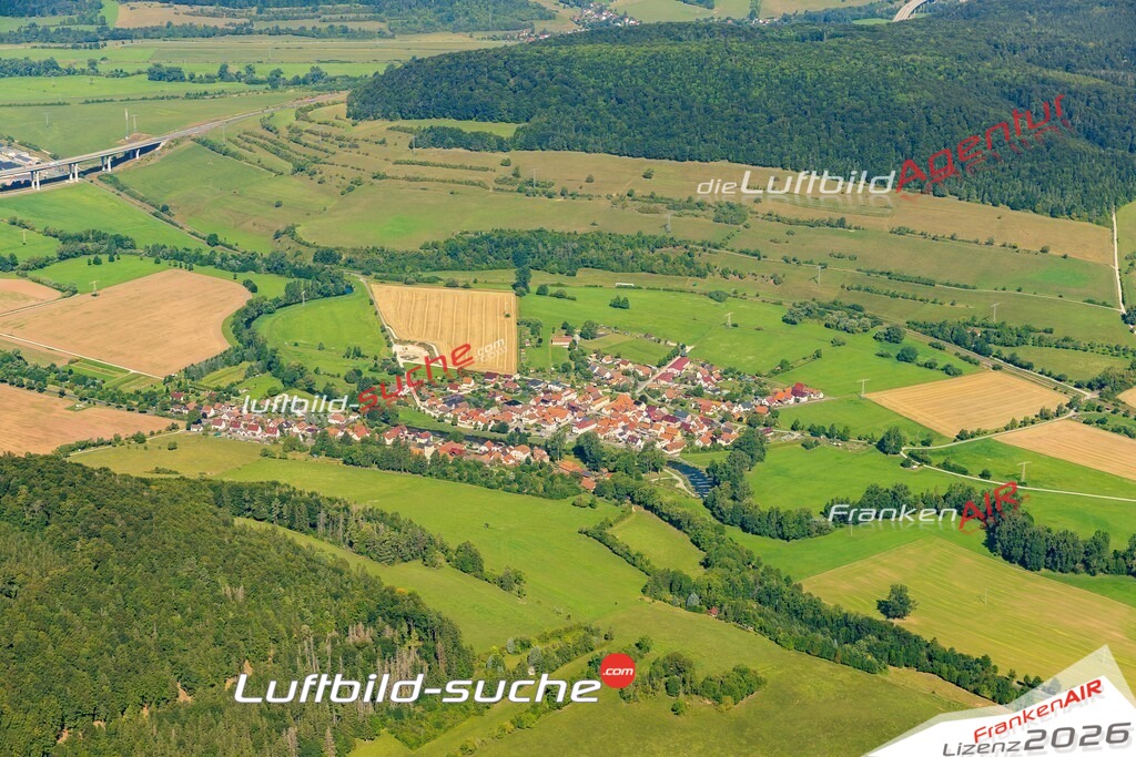 Luftaufnahme der Stadt Belrieth - Die Luftaufnahme wurde 2025 vom UL-Flugzeug heraus erstellt ( keine Drohne ) - Hochauflösende Luftaufnahme - für professionelle Ausdrucke geeignet. Die Geschenkidee !Hier alle&nbsp;Infos zur Lizenzierung der LuftaufnahmeWir fliegen auch dieses Jahr wieder in Ihre Region um Luftbilder zu erstellen.- Luftbild anfragen
