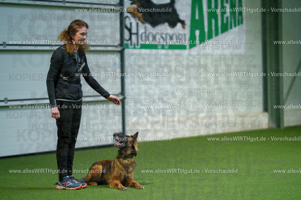 7R500964 | Professionelle Tierfotografie in Mönchengladbach von Daniel Wirth (allesWIRTHgut). Liebevolle & natürliche Bilder von Hunden & Katzen für unvergessliche Erinnerungen.