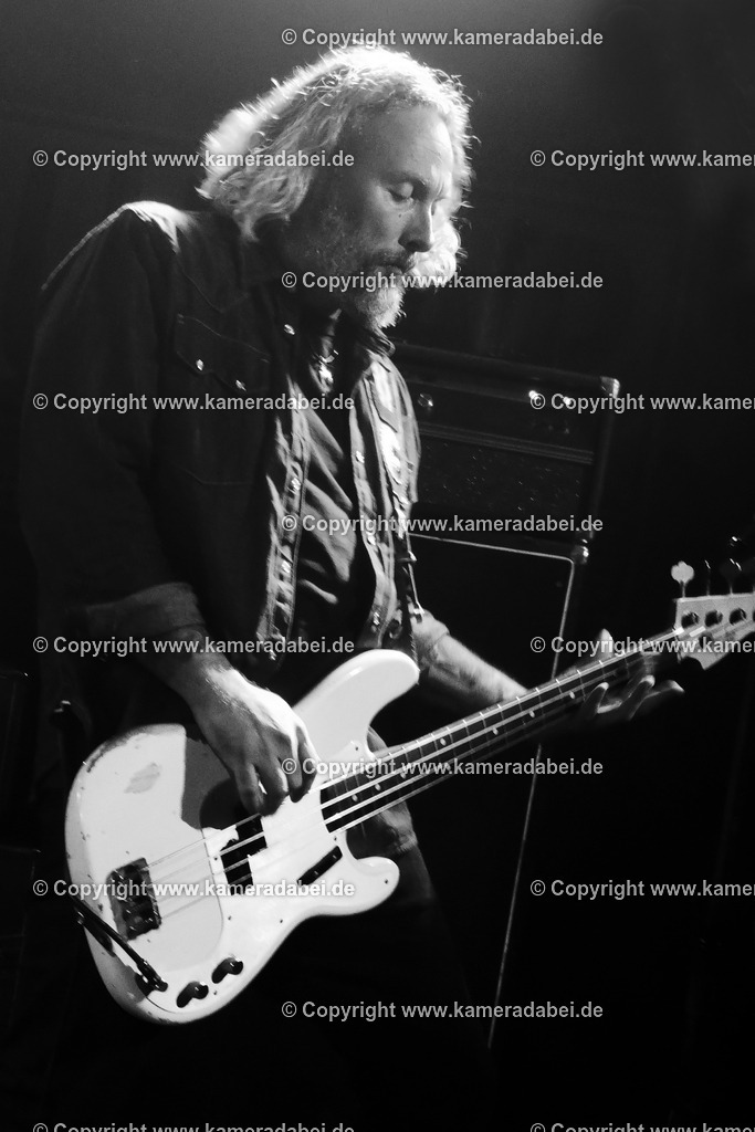 Konzert : Black Bottle Riot am 14.11.2025 im Rare Guitar in Münster | Konzert : Black Bottle Riot am 14.11.2025 im Rare Guitar in Münster - Realisiert mit Pictrs.com