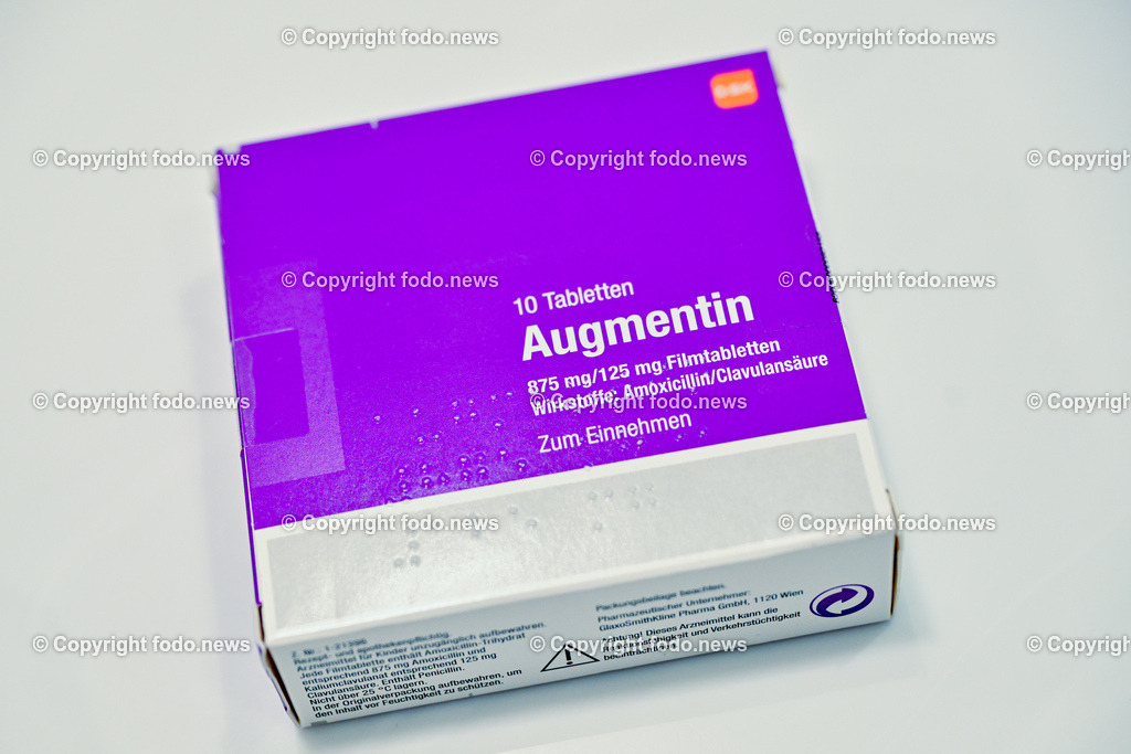 Apotheke_ Mediakamente_ 27.12.2023-7 | 27.12.2023, Linz, AUT, Apotheke, im Bild Apotheke, Mediakamente, Medikamentenengpass, Antibiotikum, Augmentin, Tabletten, Heilung, Vorbeugung