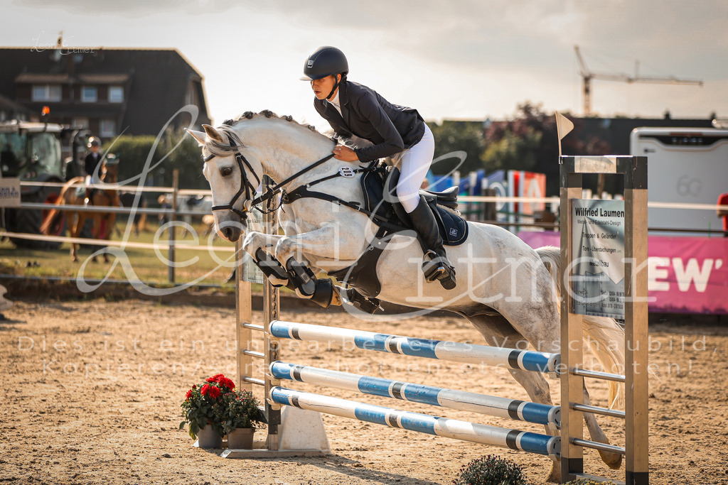 01.FrSpE00329 | Leoni Ertmer Photography - Realisiert mit Pictrs.com