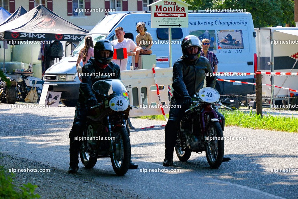 P1015308 | Erleben Sie atemberaubende, hochqualitative Fotos Ihrer Fahrt entlang der malerischen Alpenstraßen. Besuchen Sie alpineshots.com, um professionelle Aufnahmen Ihrer unvergesslichen Reise zu finden und zu kaufen - Realisiert mit Pictrs.com