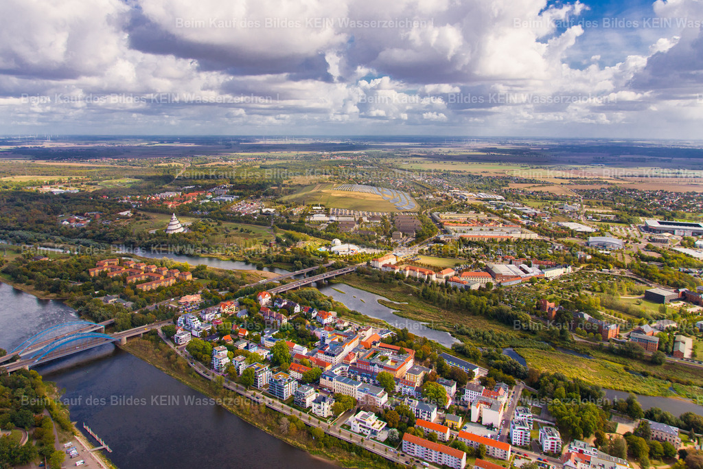Magdeburg Werder-0893 | Magdeburg Werder und Alte Elbe, Lingnerstraße - Realisiert mit Pictrs.com