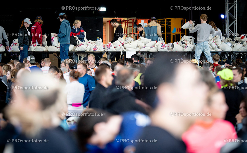 22. ASV Nachtlauf; Koeln, 28.05.25 | Impressionen vom 22. ASV Nachtlauf am 28.05.25 am Tanzbrunnen in Koeln. Foto: BEAUTIFUL SPORTS/Axel Kohring