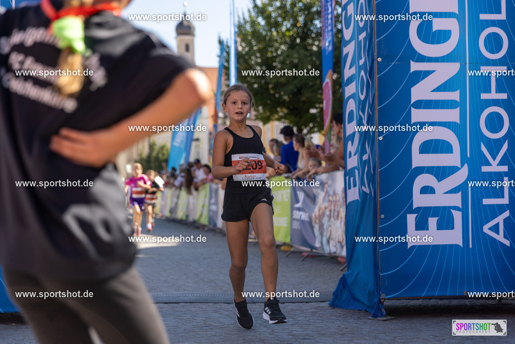 VJ__3276 | Stadtlauf Erding 2025 #stadtlauferding #erdingstadtlauf #stadtlauf_erding #laufmotivation #trisporterding #yourpictrs #sportshot_your_pictrs