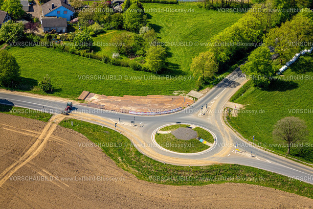 Breckerfeld240504815 | Luftbild, Kreisverkehr Deller Straße und Hagener Straße Landesstraße L528, Königsheide, Breckerfeld, Ruhrgebiet, Nordrhein-Westfalen, Deutschland
