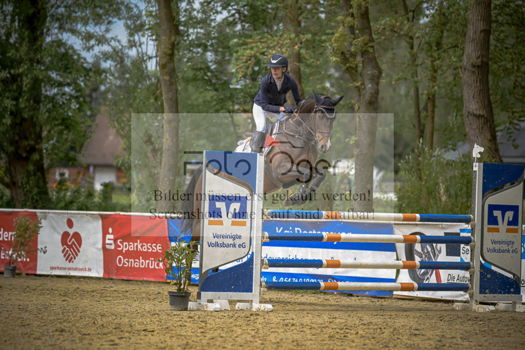 20240505-DOS_0660 | Entdecke hochwertige Reitturnierfotos von Foto Oger. Professionell, emotional und authentisch – jetzt Lieblingsmomente im Shop bestellen.Deutschlandweite Turnierfotografie. - Realisiert mit Pictrs.com