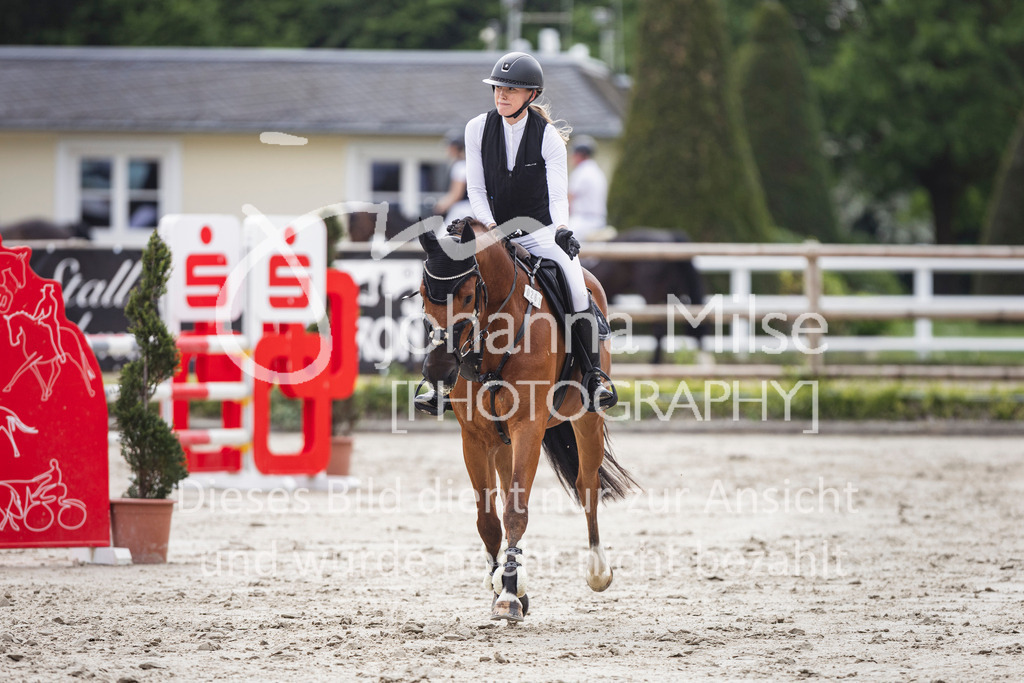 260509_PfSpTa_5_L-Spr-545 | Deine schönsten Turniermomente als professionelle Fotos! Entdecke hochwertige Pferdesport-Fotografie im Online-Shop. Jetzt Fotos finden & bestellen!