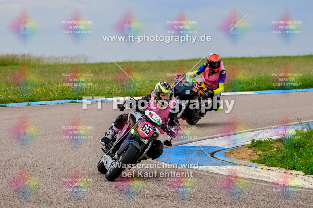 MotoTeam-2366 | Hier findet Ihr Bilder von Touristenfahrten auf der Nürburgring Nordschleife oder von anderen Veranstaltungen die ich besucht habe. Viel Spass beim Durch Schauen 