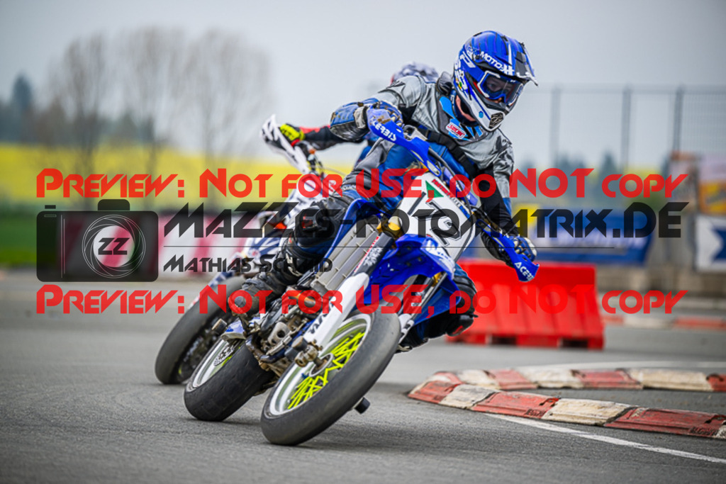 MaZZes_FotoMatrix_230507_7920 | S4