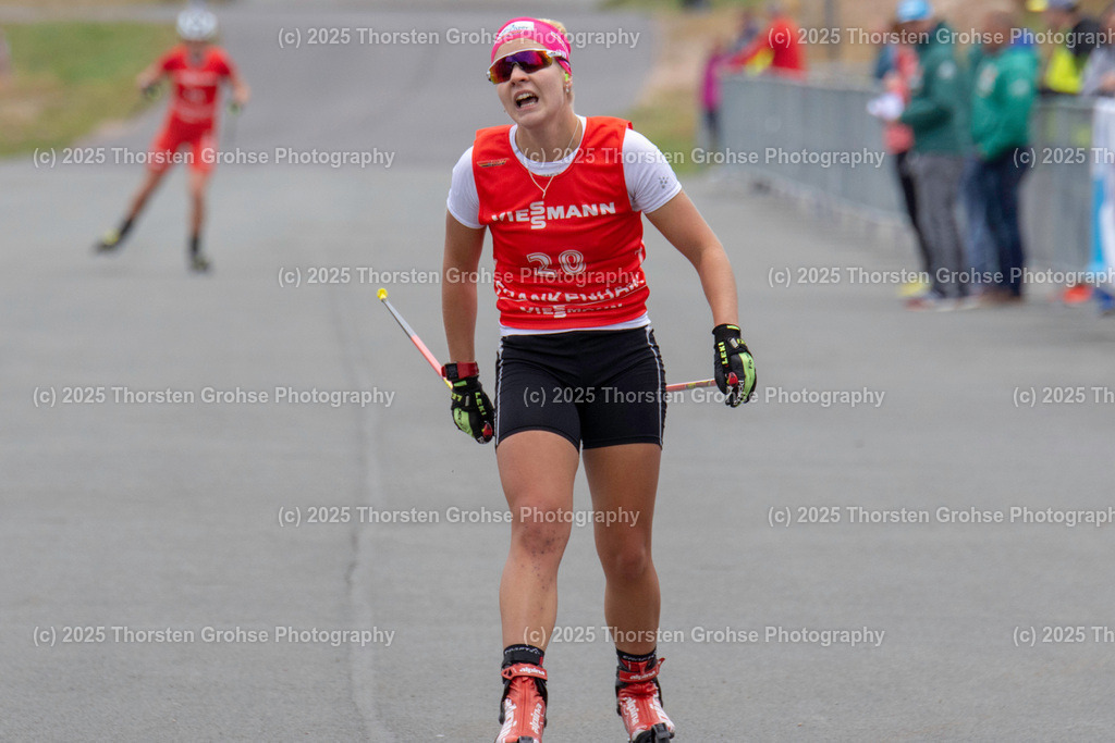 Deutsche Meisterschaften Biathlon | Deutsche Meisterschaften Biathlon, Speziallanglauf Frauen am 14.09.2018 in der DKB SKI ARENA in Oberhof, (Deutschland)

Bild: Carl Victoria vom SCM Zella-Mehlis - Realisiert mit Pictrs.com