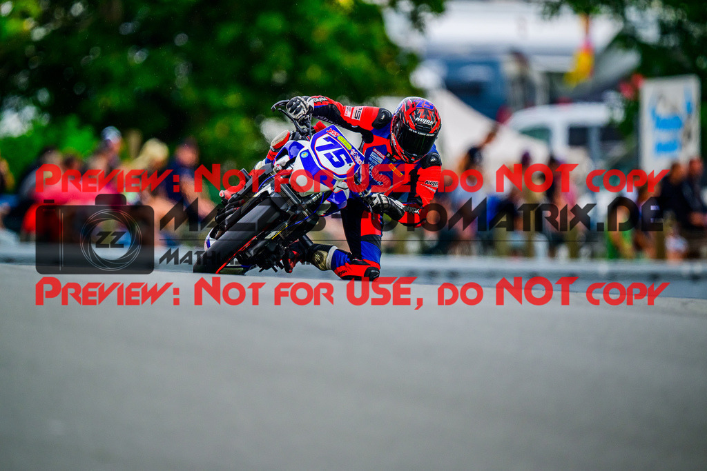 MaZZes_FotoMatrix_240727_6007705_2639 | TWIN