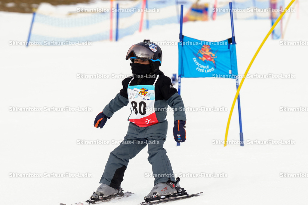 SRF_02.01.2026_0004 | Skirennfotos,Serfaus,Fiss,Ladis,Kinderskirennen,Winter,Tirol,Oberland,skirace,SFL,feelfree,weil wir's genießen,ski,Ski,skifahren,Sonnenplateau, - Realisiert mit Pictrs.com