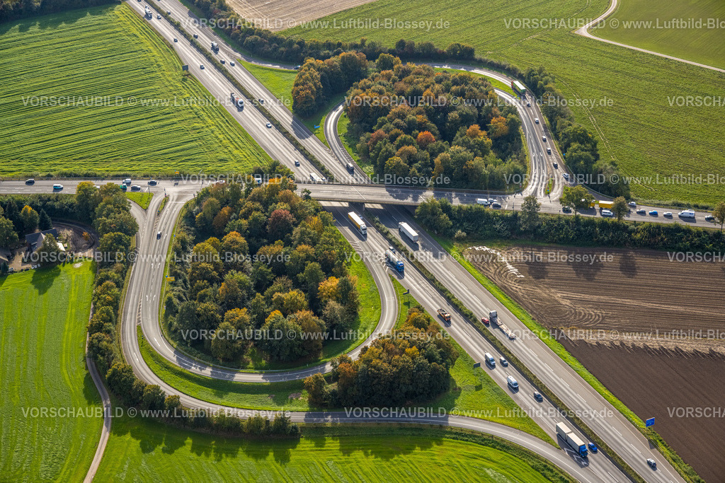 Neukirchen-Vluyn241013129 | Luftbild, Autobahn A57 Anschlussstelle Moers-Hülsdonk und Geldernsche Straße, Neukirchen, Neukirchen-Vluyn, Ruhrgebiet, Nordrhein-Westfalen, Deutschland