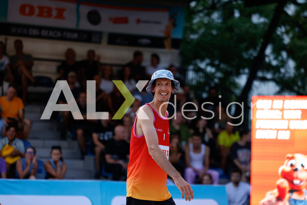 Obi BeachTour 2026 - Basel | BASEL, SWITZERLAND - JULY 17: SIMON HAGENBUCH (SUI) during the Obi BeachTour 2026 match between HAGENBUCH / HAUSSENER (SUI) and BORTOLUZZI / JAUFFRET (SUI) at Barfüsserplatz on July 17, 2026 in Basel, Switzerland. - Realisiert mit Pictrs.com