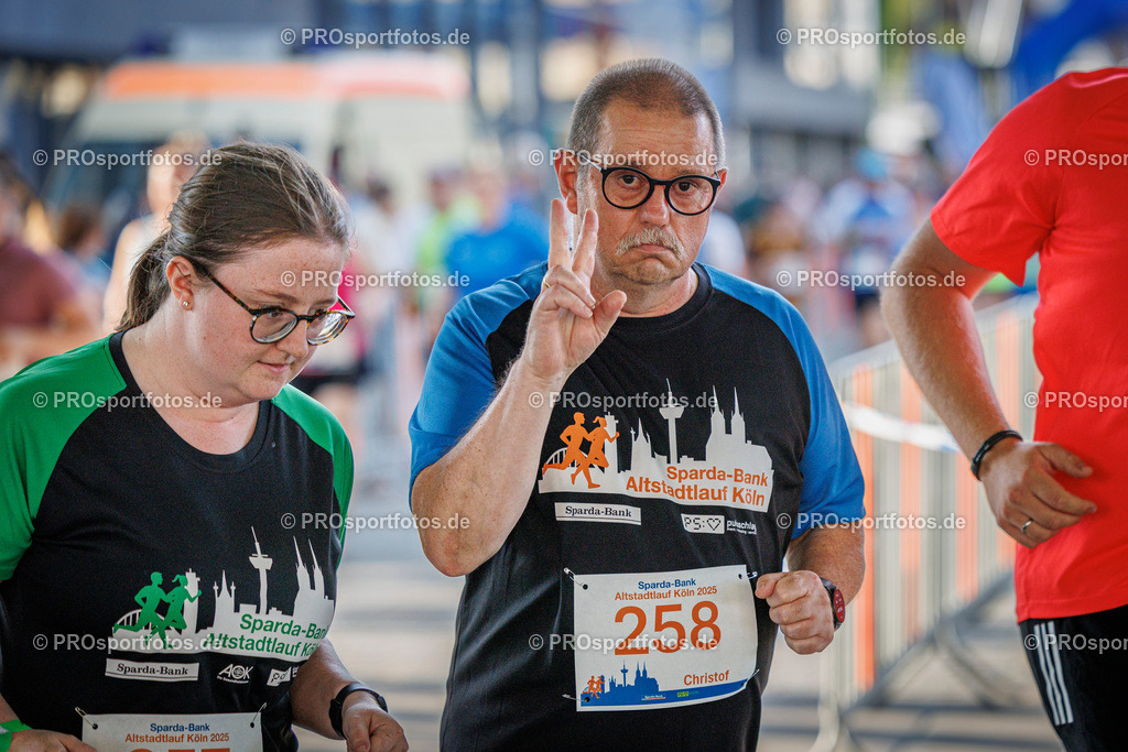 Sparda-Bank Altstadtlauf Köln; Köln, 15.08.2025 | Impressionen vom Sparda-Bank Altstadtlauf Köln am 15.08.2025 in Köln (Nordrhein-Westfalen). 