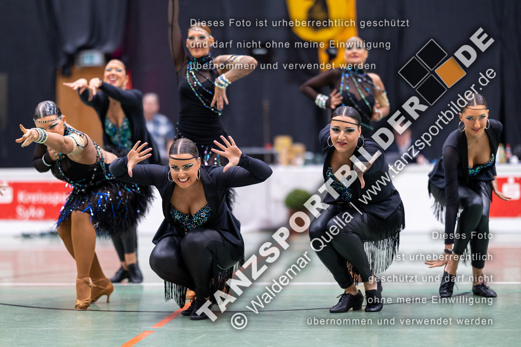 20230325-10722 | Hier finden Sie Tanz Bilder vom Latein und Standard Formationen tanzen. Sportbilder vom Tanzsport. Schöne Fotos und von Weltmeisterschaft, Europameisterschaft, Bundesliga, Regionalliga, Oberliga und Landesliga sowie von GOC Stuttgart, DanceComp, WM Bremen