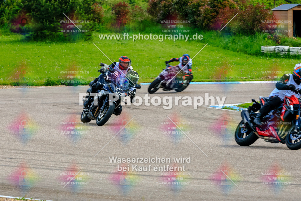 MotoTeam-9188 | Hier findet Ihr Bilder von Touristenfahrten auf der Nürburgring Nordschleife oder von anderen Veranstaltungen die ich besucht habe. Viel Spass beim Durch Schauen 