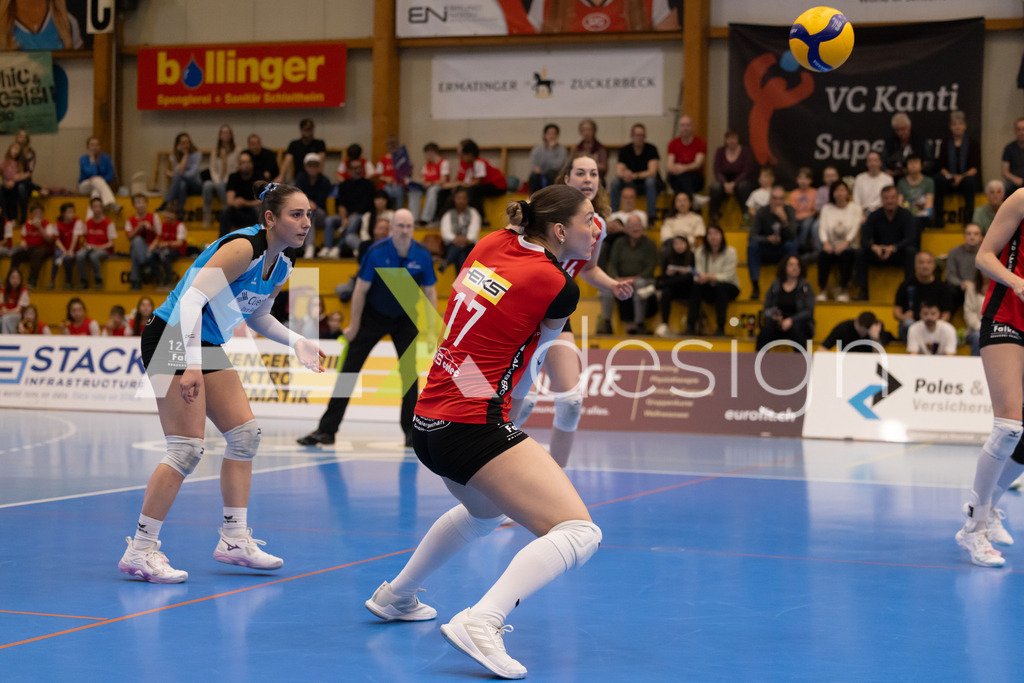 Volleyball I Frauen I Saison 2025-2026 I Volleyball NLA | Women I 1/2 Finals I  VC Kanti Schaffhausen - Sm'Aesch Pfeffingen I 07.03.2026 | Hochwertige Sportfotos kaufen & lizenzieren für Medien, Vereine, Agenturen & Sportler:innen. Entdecke professionelle Sportfotografie im Bildshop von Alexander Franzen. - Realisiert mit Pictrs.com