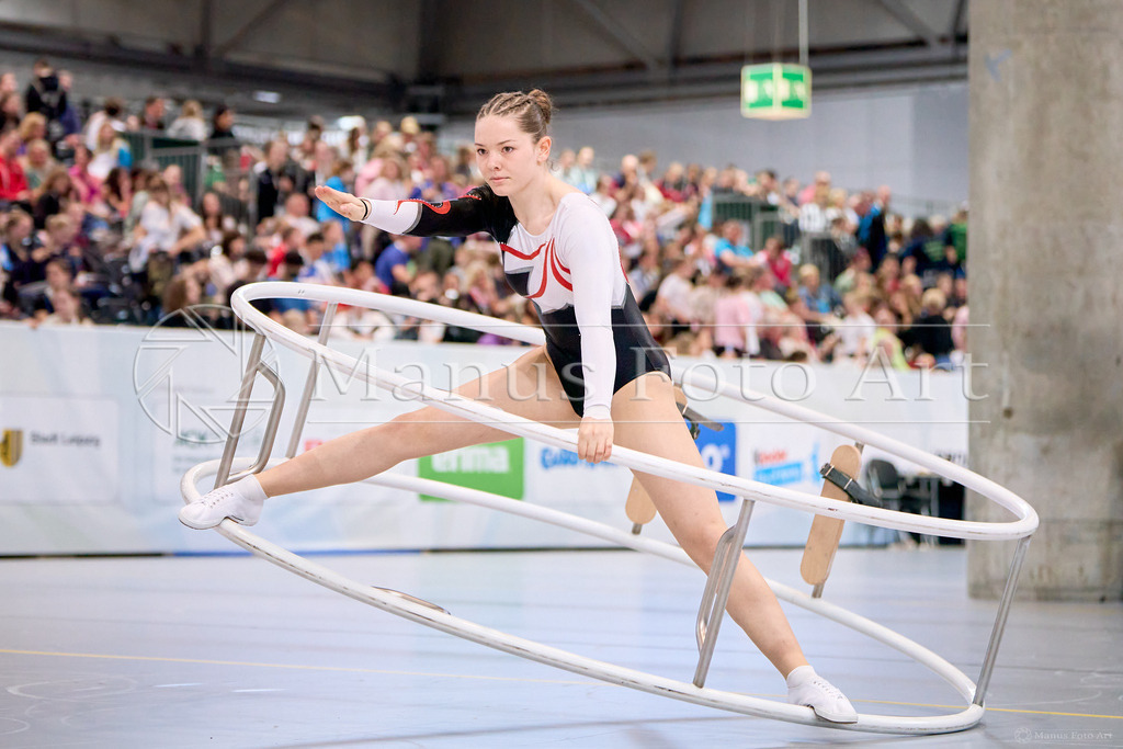 A-DSC01829 | Professionelle Sportfotografie in Hamburg, Schleswig-Holstein und Niedersachsen – spezialisiert auf Rhönrad, Geräteturnen, Leistungsturnen und rhythmische Sportgymnastik. Bundesweite Begleitung von Rhönrad-Events. Jetzt Sport-Fotos - Realisiert mit Pictrs.com