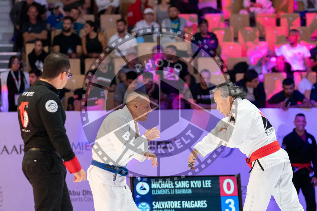 20231106PBB2985 | Fighters compete during the AJP World Master Championship in the Mubadala Arena in Abu Dhabi, Arab United Emirates, on November 6, 2023.