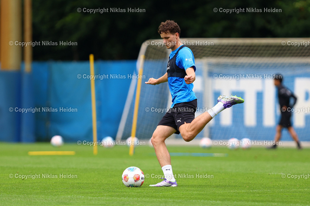 NH_HolsteinKiel_Training_22072025 | #14 Max Geschwill (Holstein Kiel)Fußball I Herren I Training I Saison 2025-2026 I Holstein Kiel I 22.07.2025 I Citti-Fußballpark