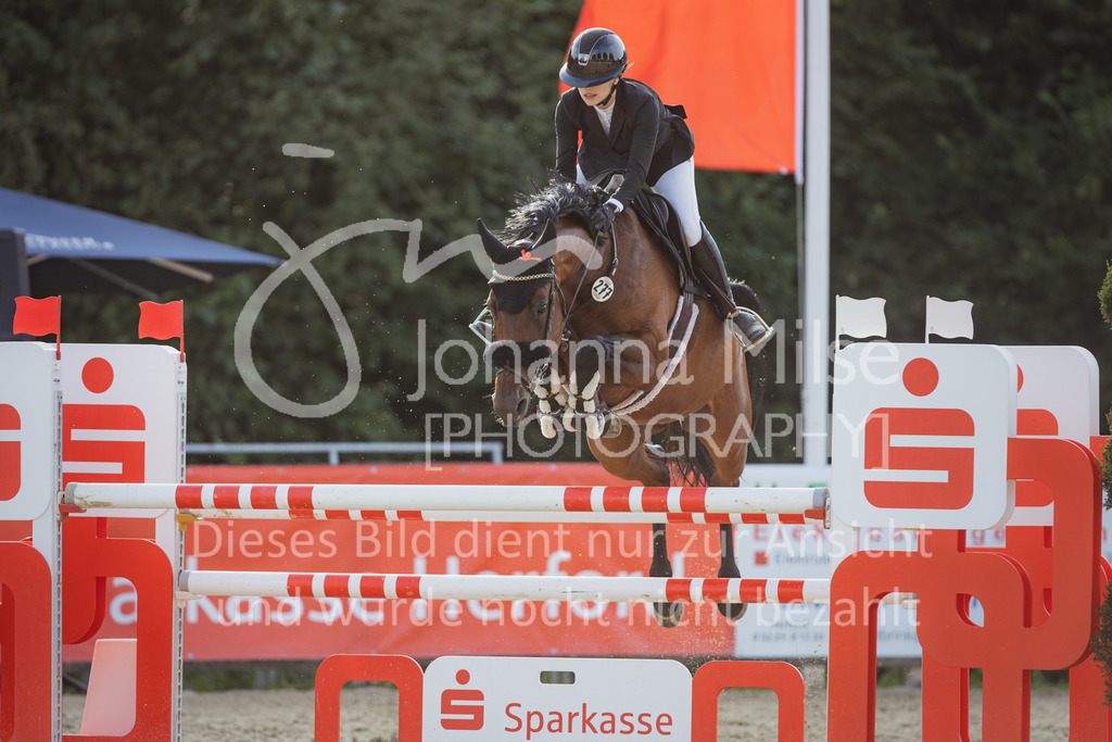 220728_BHO_ST_M1-Spr_1-680 | Deine schönsten Turniermomente als professionelle Fotos! Entdecke hochwertige Pferdesport-Fotografie im Online-Shop. Jetzt Fotos finden & bestellen!