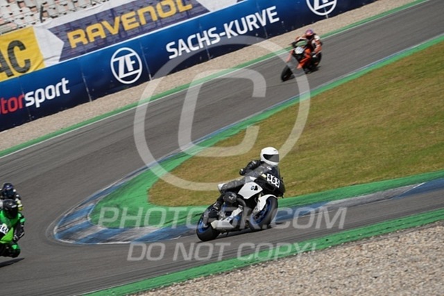 2024_04_29_PBK_14924 | Sportfotografie; SlowMotion; Video; Rennstrecke; Hafeneger; Speer; Racing; RSE; BMW; CBO; Trackday; Motorsportarena; Hockenheimring; Brno; Most; Barcelona; Valencia