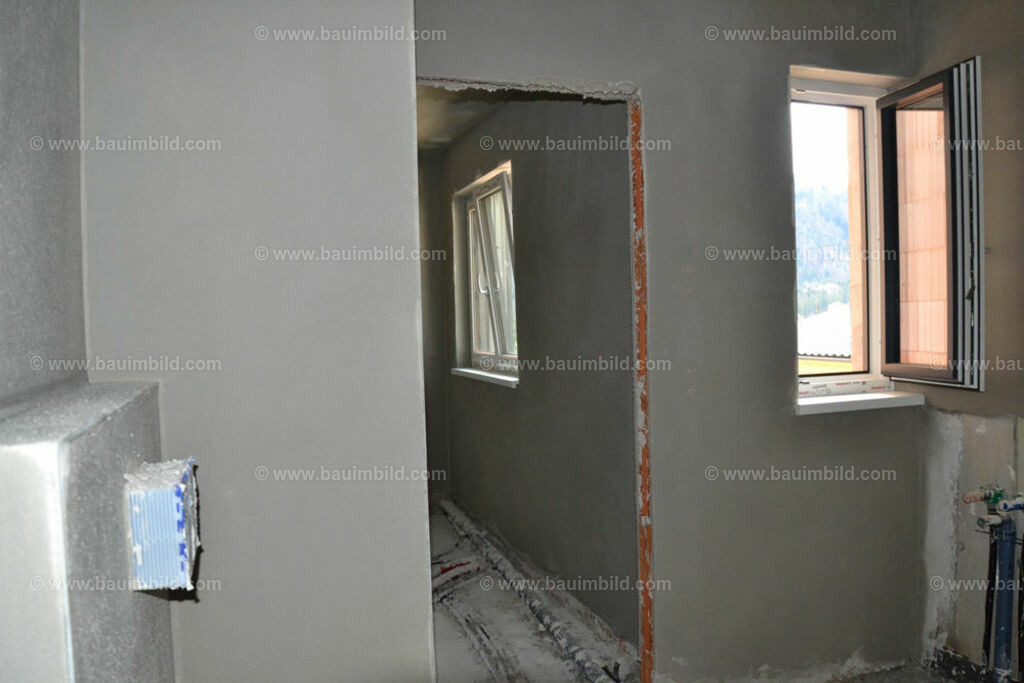 bib-lg18-putzarbeiten-0126 | Nach LV-Leistungsgruppen sortierte Detailfotos über den Bau eines Hauses. Alle Hausbau-Bilder direkt vom Urheber und Autor der Website Haus-Selber-Bauen.com