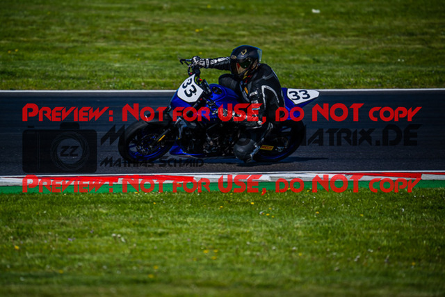 MaZZes_FotoMatrix_220506_95821 | Fotograf Mathias Schmid
Sportfotograf,
Eventfotograf,
Hochzeitsfotograf,
Portraitfotograf