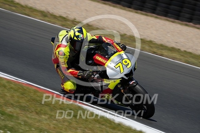 2025_05_12_PBK_17692 | Sportfotografie; SlowMotion; Video; Rennstrecke; Hafeneger; Speer; Racing; RSE; BMW; CBO; Trackday; Motorsportarena; Hockenheimring; Brno; Most; Barcelona; Valencia