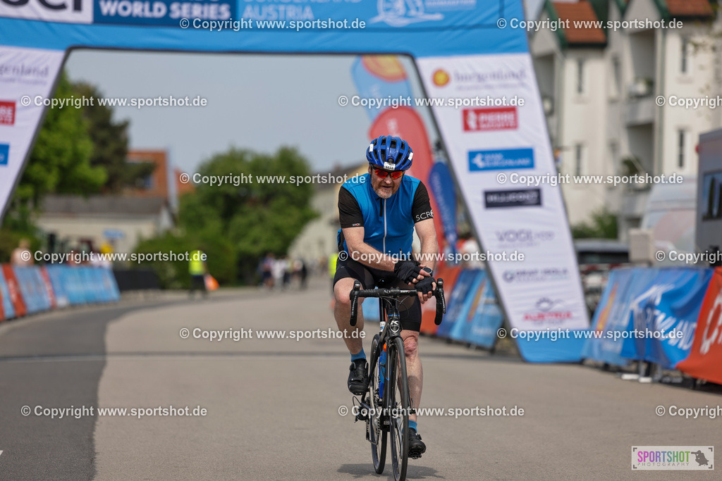 VJ__9554 | Neusiedlersee Radmarathon 2026@sportshot_your_pictrs #yourpictures#roadtowm2029 #nrm #neusiedlerseeradmarathon #neusiedlersee #neusiedlerseetourismus #burgenland #mörbisch #nrm26 #burgenlandtourismus #voglundco #poweredbyburgenlandtourismus #radsport #rad #marathon #ucigranfondo #visitburgenland #ucigranfondoworldseries