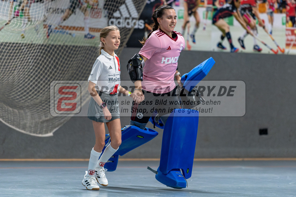 SM_2025-01-18_wD5_-19 | 1.Bundesliga Hallenhockey  VF (W) DCadA - MSC / 7:4 (2:2)