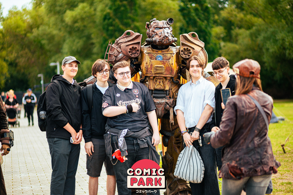 Tom Wenig -Comicpark ROS2026 SA-0075 | Hier findet ihr eure Fotografien und verschiedenste Motive zum Bestellen. - Realisiert mit Pictrs.com