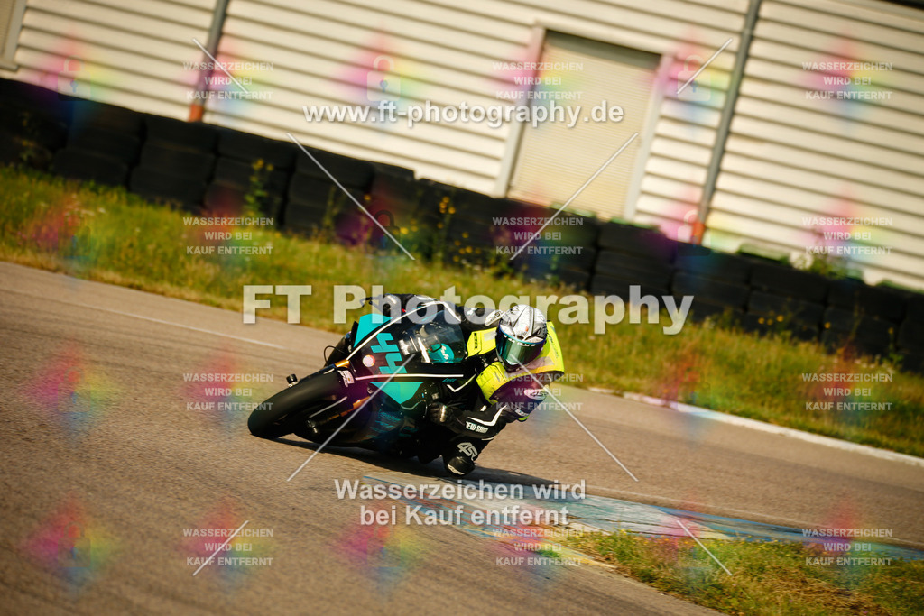 _MOT5448 | Hier findet Ihr Bilder von Touristenfahrten auf der Nürburgring Nordschleife oder von anderen Veranstaltungen die ich besucht habe. Viel Spass beim Durch Schauen 