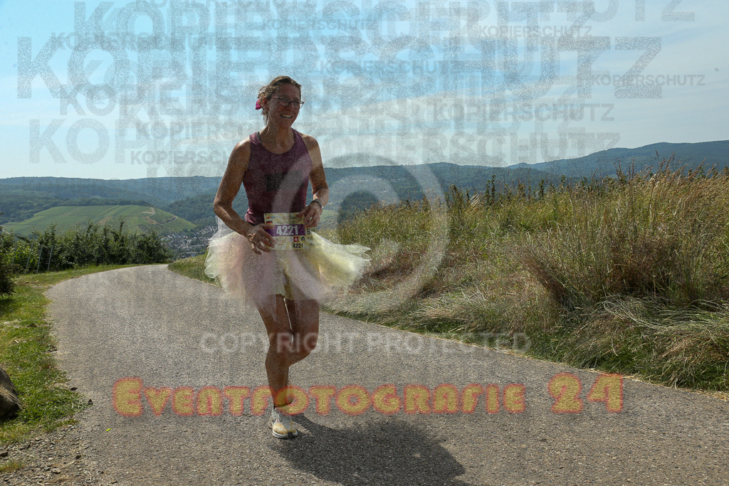250614_1202_EX1_6565 | Sportfotografie im Rhein-Sieg Kreis, Köln, Bonn, NRW, Rheinland Pfalz, Hessen, etc. Unser Tätigkeitsfeld umfasst den Laufsport vom Volkslauf über den Marathon, Duathlon, Triathon bis zum Ultralauf wie Kölnpfad Ultra oder Schindertrail.