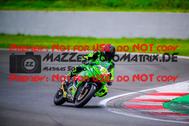 MaZZes_FotoMatrix_240601_6007705_6912 | SSP300