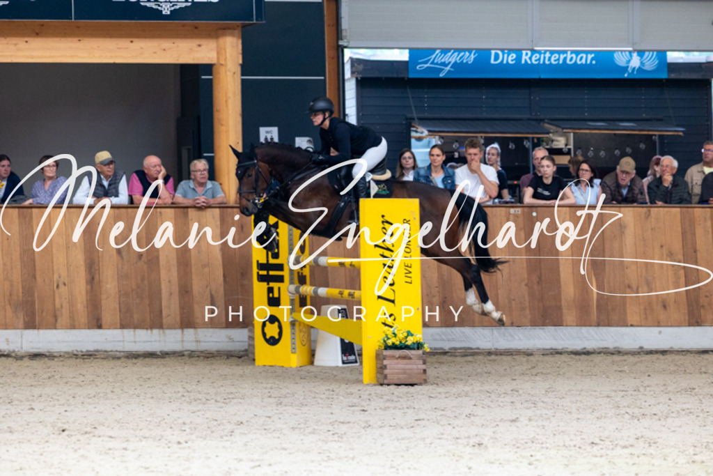 7I8A4526 | melanie-engelhardt-photography - Realisiert mit Pictrs.com