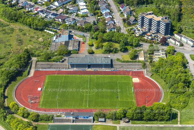 Hagen230501737Hohenlimburg | Luftbild, Erich-Berlet-Stadion, Hohenlimburg, Hagen, Sauerland, Nordrhein-Westfalen, Deutschland
