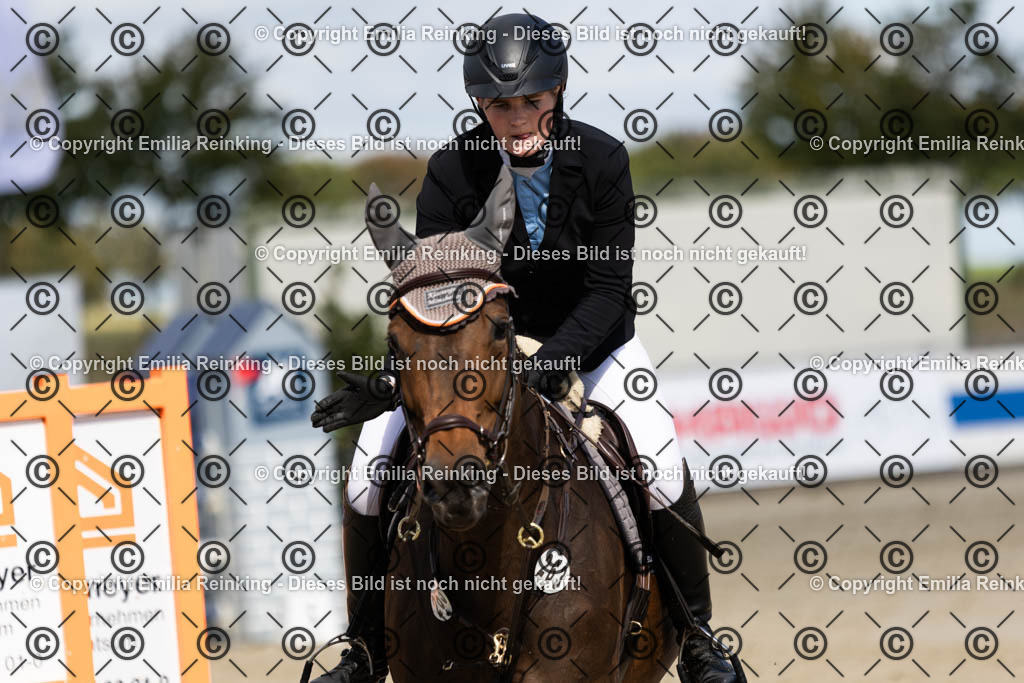 CL5A3913 | Emilia Reinking Fotografie - Realisiert mit Pictrs.com